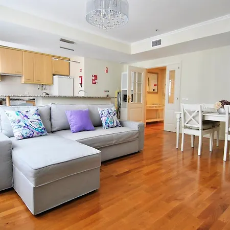 Down Town - Expo23 דירה